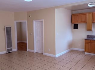 1073 Hoffman Ave APT B, Long Beach, CA 90813