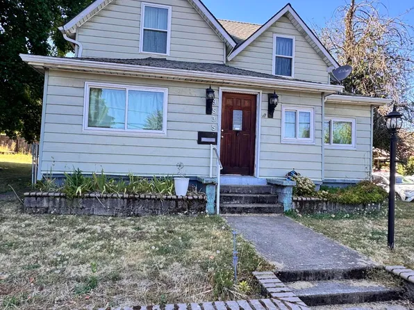9535 N Charleston Ave, Portland, OR 97203