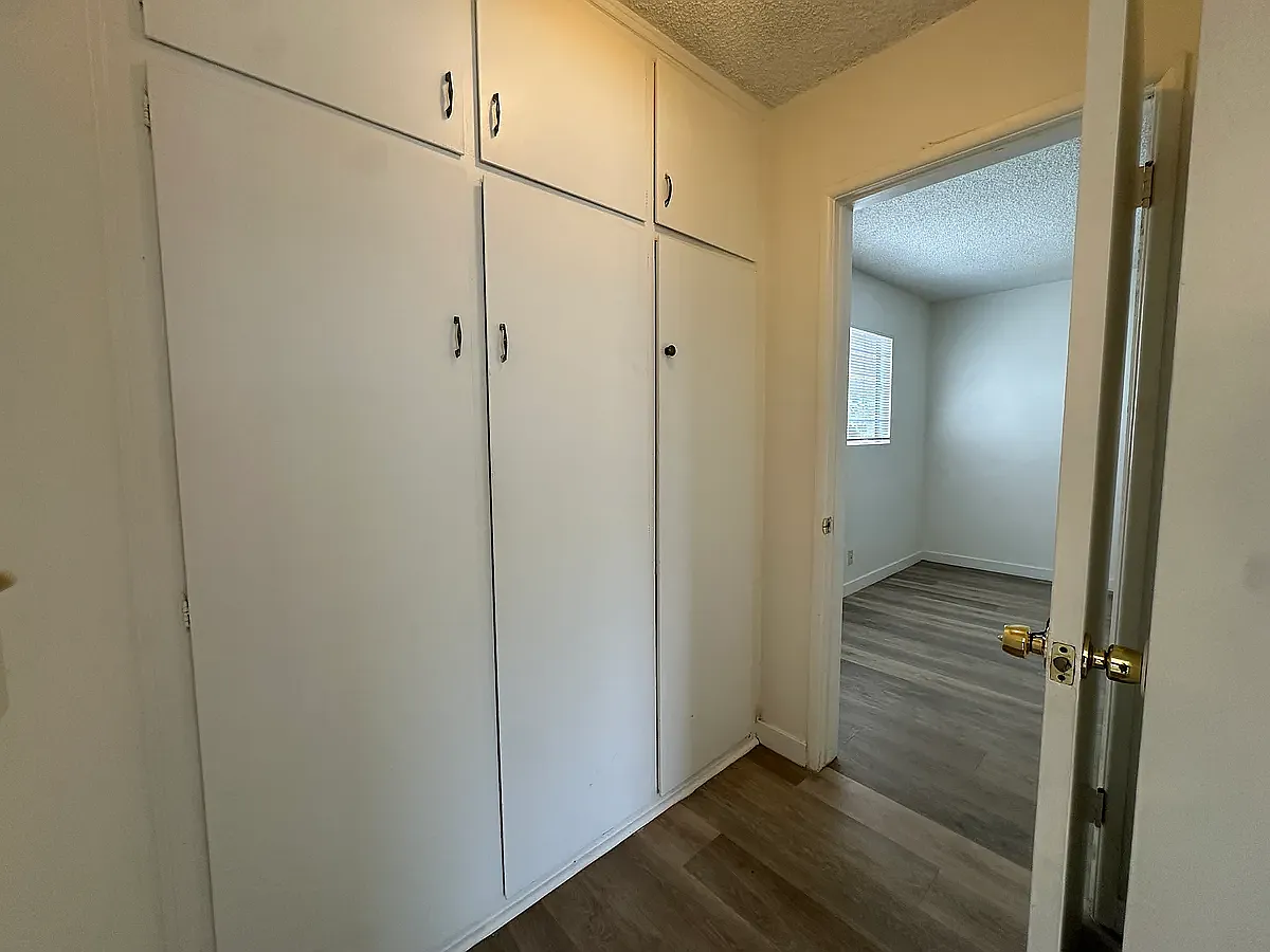 1 bed, $2,550 — Photo 2