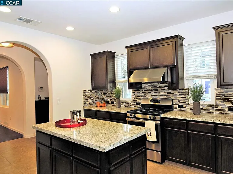 2044 Tarragon Rose Ct — Photo 8