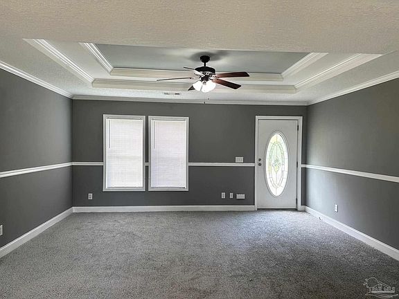 3rd image of 3568 Oak Tree Ln