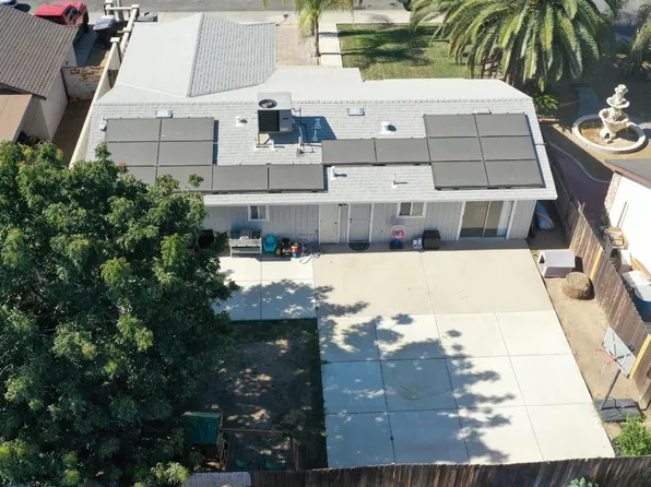 416 Alhambra Ave, Delano, CA 93215