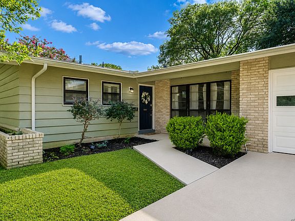 2nd image of 139 VERDANT ST