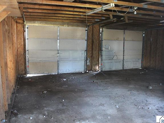 5th image of 307 Hulseman St