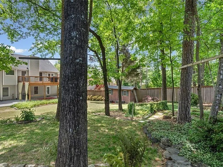 4240 Sugar Mill Dr — Photo 31