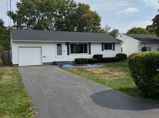 106 Glendale Ave, Liverpool, NY 13088