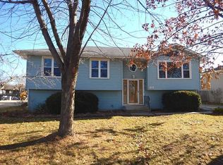 414 N 129th Infantry Dr, Joliet, IL