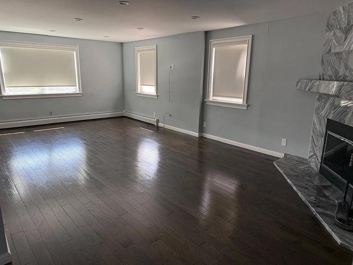 Building Photo - 5240 Leith Pl