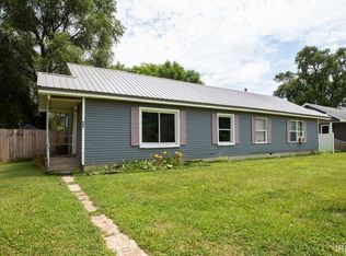 405-407 N Roosevelt Rd, Knox, IN 46534