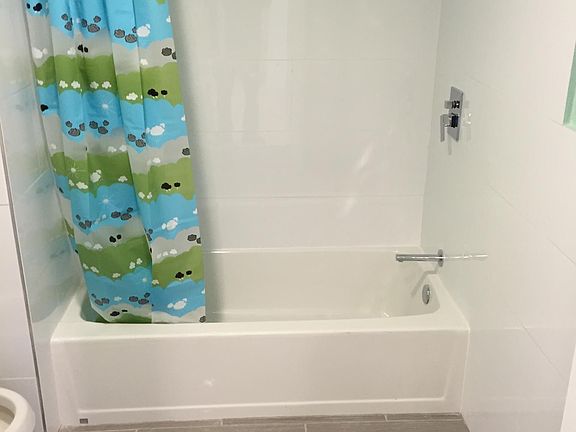 5th image of 241 S 49th St APT 602