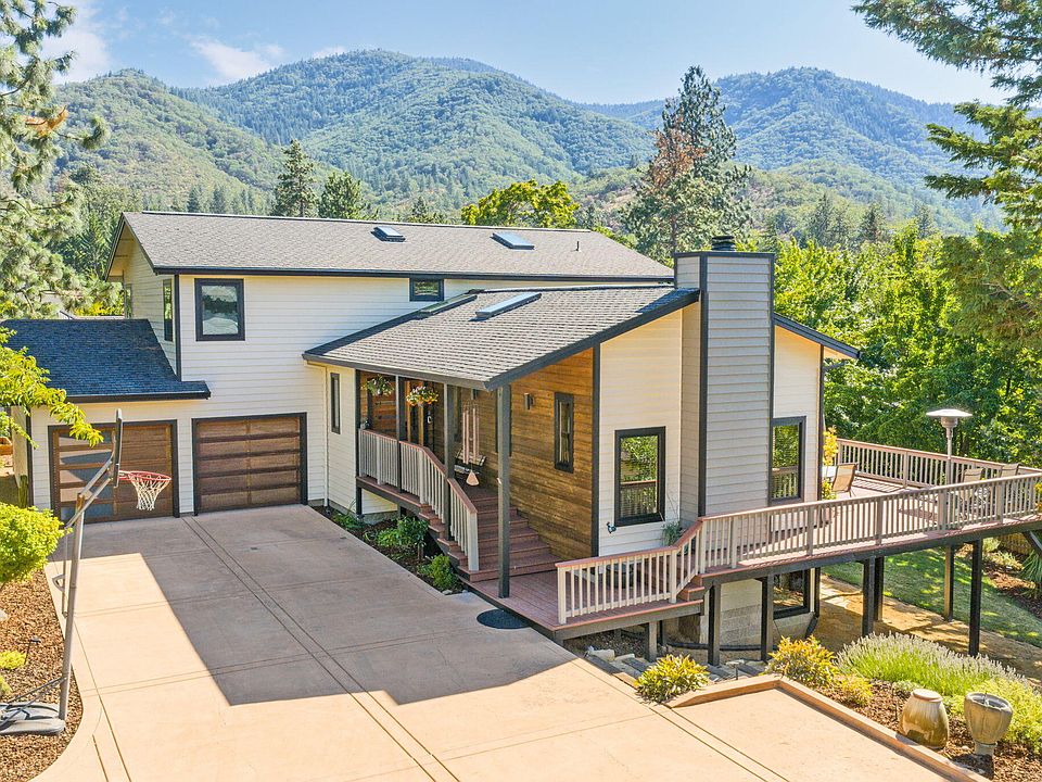 1st image of 225 Sunnyview Dr