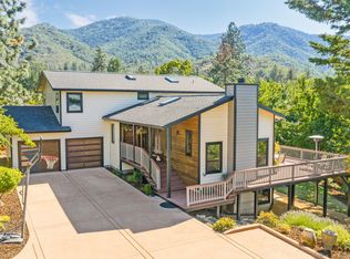 225 Sunnyview Dr, Ashland, OR