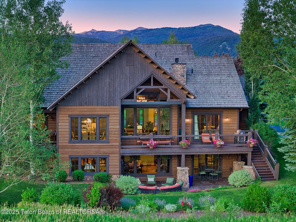 70 Hastings Dr, Victor, ID 83455 | Zillow