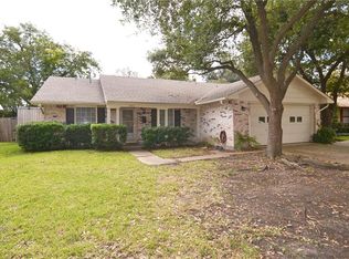 466 Wildbriar Dr, Garland, TX 75043