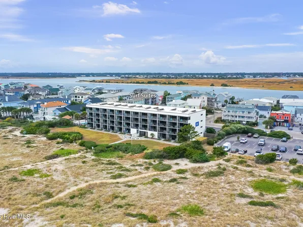 711 S Lumina Avenue #103, Wrightsville Beach, NC 28480