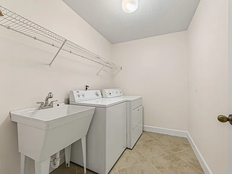 277 Coastal Hill Dr — Photo 45