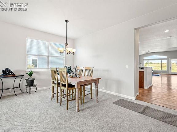 5th image of 12334 Pine Valley Cir