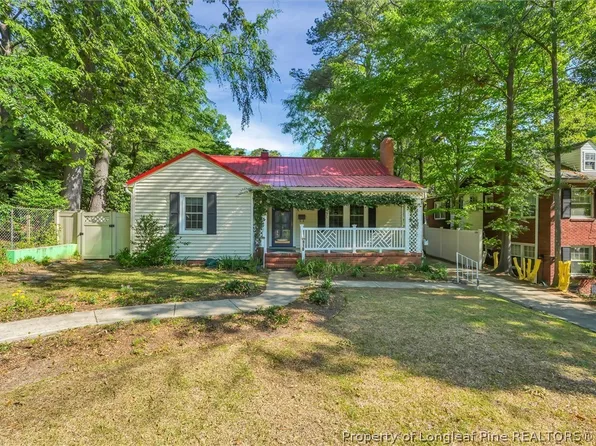 910 Clarendon St, Fayetteville, NC 28305