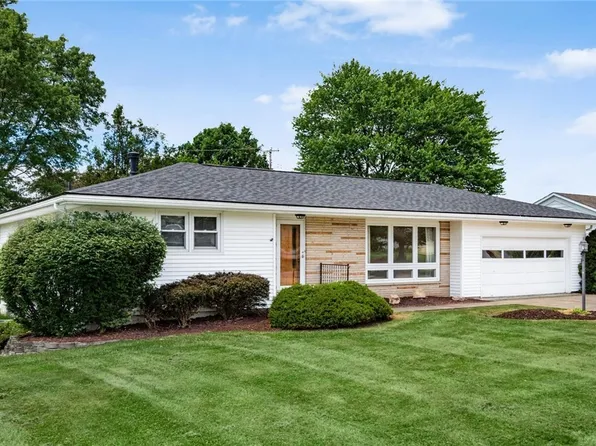 64161 Warne Dr, Cambridge, OH 43725