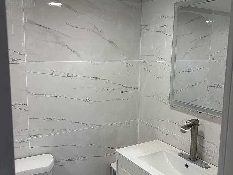 800 NE 195th St #415 — Photo 9