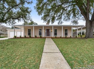 633 Balfour Dr, Windcrest, TX 78239