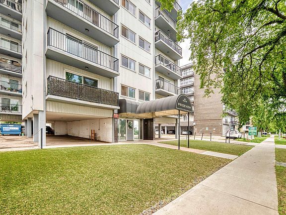 4th image of 8310 Jasper Ave NW #505