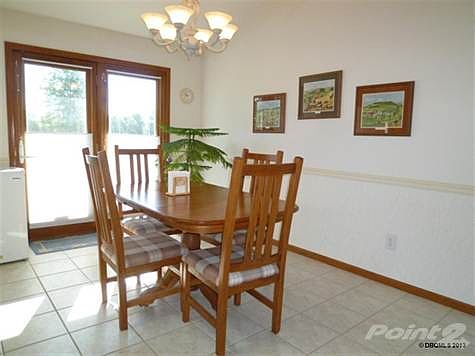 5th image of 10700 Chickadee Dr