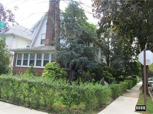 2702 Avenue R, Brooklyn, NY 11229