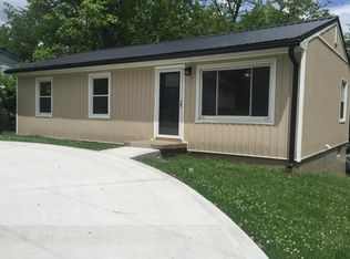 126 2nd St, Cynthiana, KY 41031