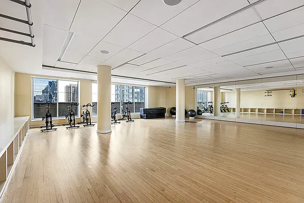 Rented by Cooper & Cooper Real Estate | media 14