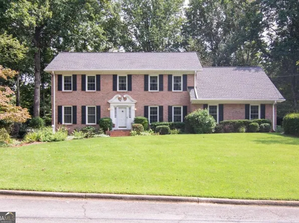 5784 Mershon Trl, Peachtree Corners, GA 30092