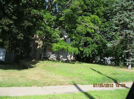 2nd image of 249 Pleasant St