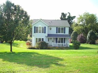 1727 Fairchance Rd, Morgantown, WV 26508