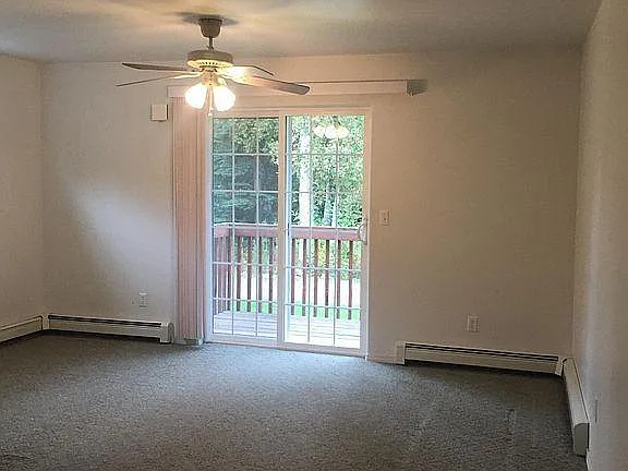 3005 S Donovan Ct — Photo 2