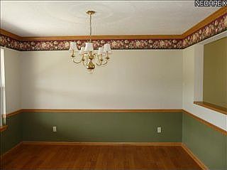 3rd image of 570 Parkside Reserve St