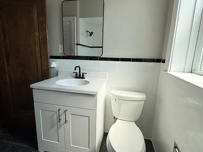 1316 Seward St #3 — Photo 9