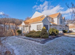 30 Red Maple Rd, Saugerties, NY 12477