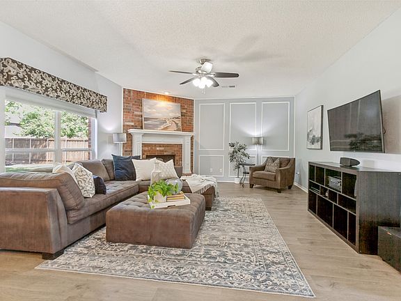 5th image of 425 Baltusrol Cir