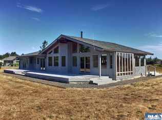 181 Sundial Loop, Sequim, WA 98382