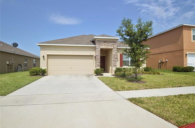 1st image of 612 Stonehaven Dr