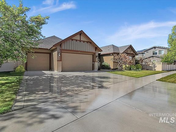 2nd image of 2916 W Tubac Dr