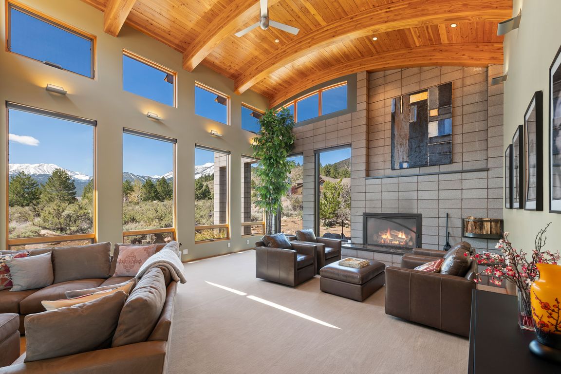 next background image