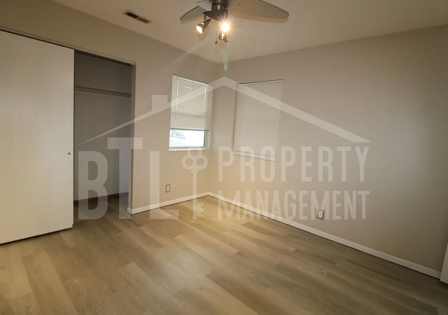 Beautiful 3BR Home in The Highlands Subdivision — Photo 2