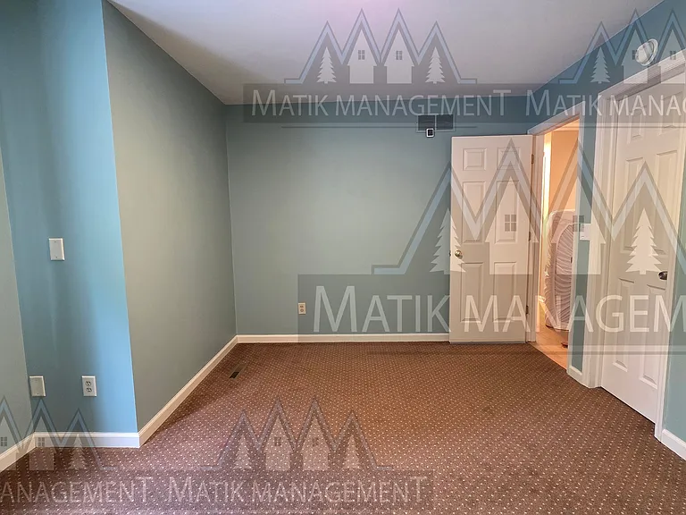 1420 Ridge Cliff Ln NE — Photo 42