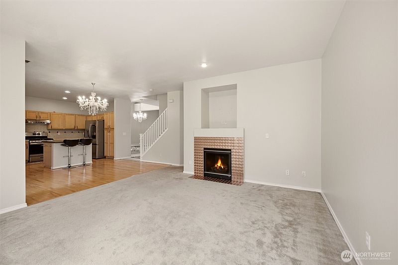 5th image of 630 67th Lane SE