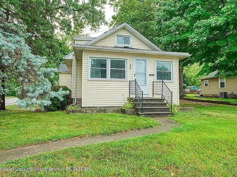 4 bed, 1726 sqft, $3,600 — Photo 4