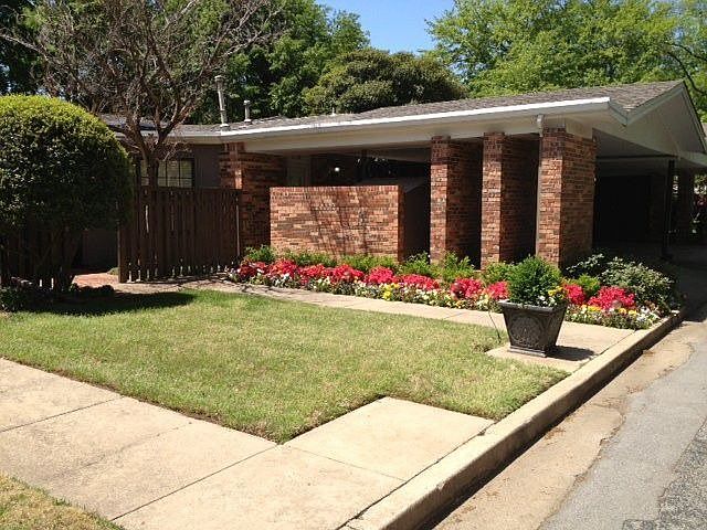 Beautiful home in gated community