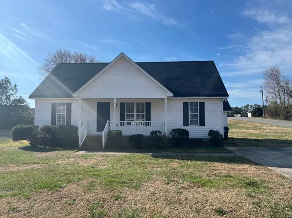 202 N Winds #1, Zebulon, NC 27597