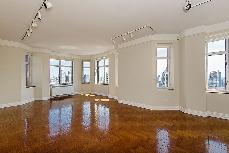 1st image of 188 E 76th St APT 27B