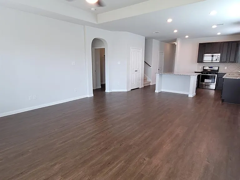 4325 McGregor Bluff Ln — Photo 4